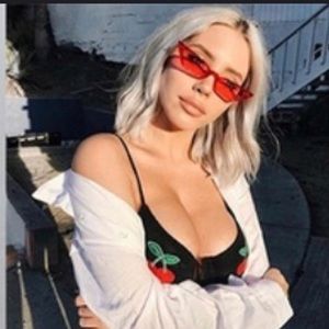 RED CAT EYE SUNGLASSES!!!!